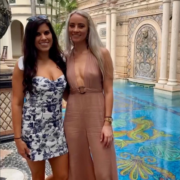 Hello Molly | Dresses | Sweepstakes 